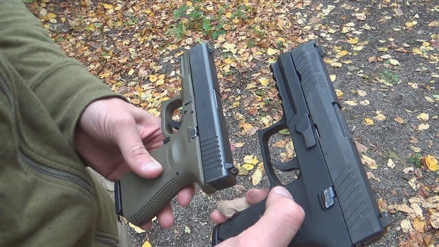Σύγκριση όπλων: Glock 19 gen5 vs Sig p320 (βίντεο)
